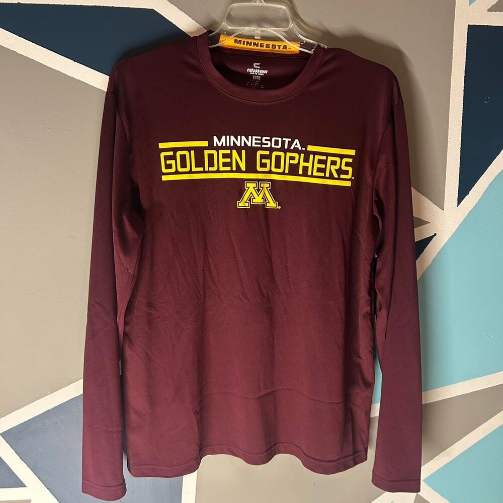 Colosseum Men's Burgundy T-shirt